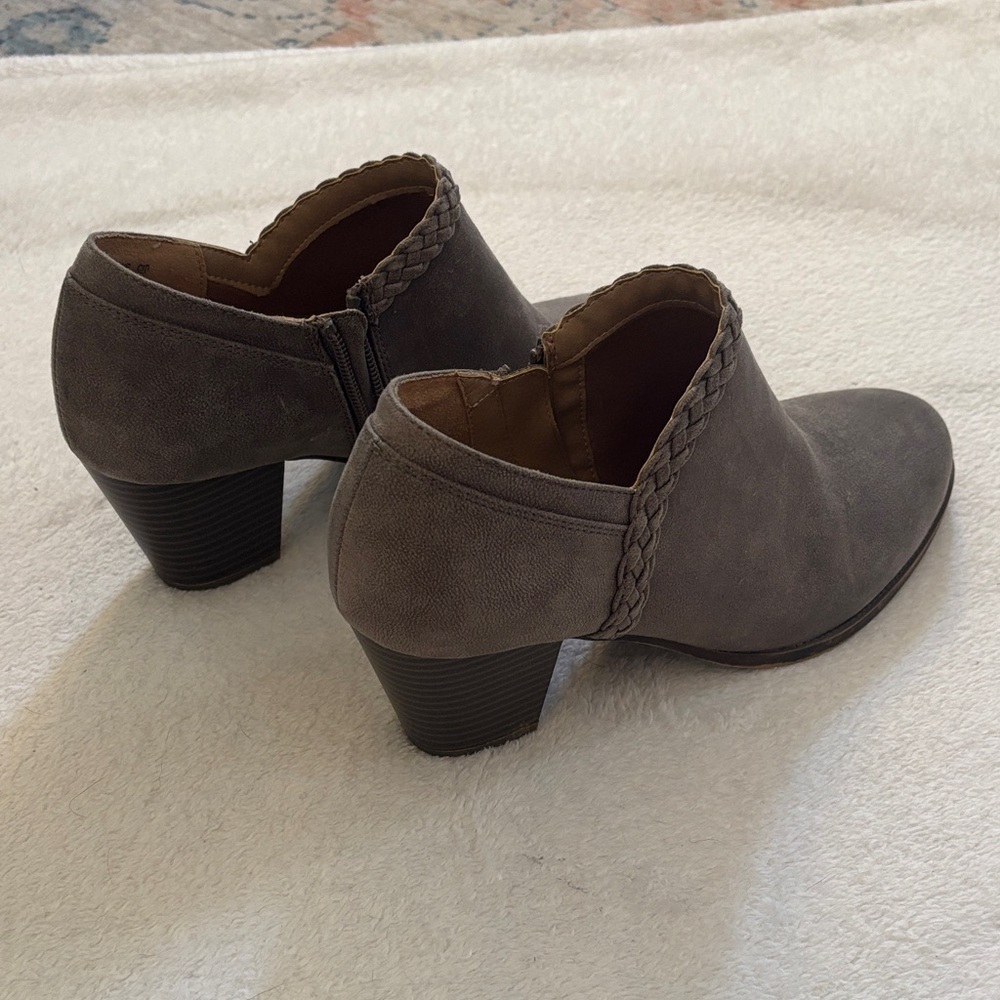 Life Stride Women's Taupe Ankle Booties - Picture 4 of 4